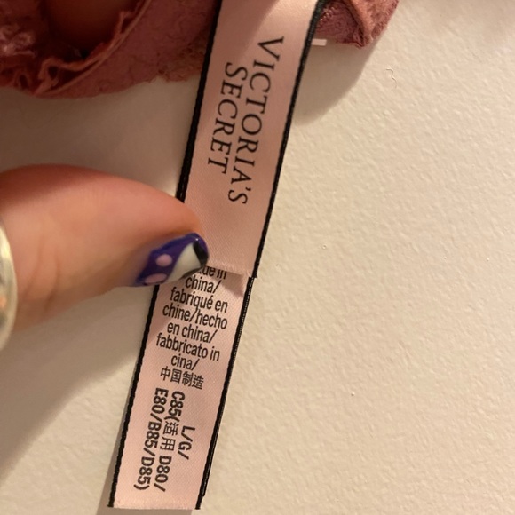 LACY VS PINK BRALETTE - Picture 4 of 5